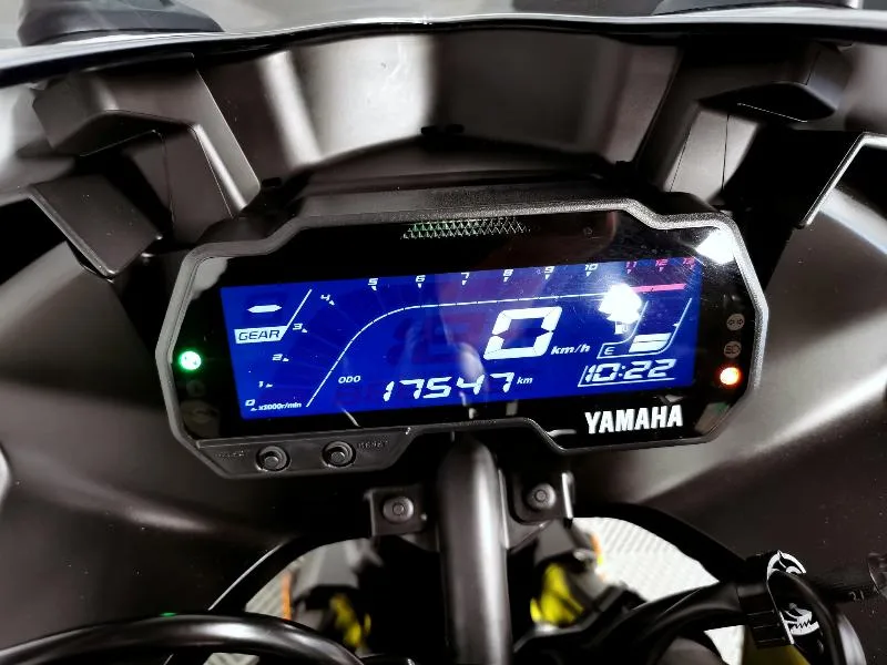 YZFR 125