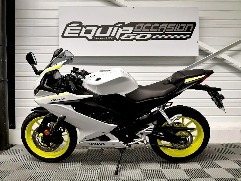 YZFR 125