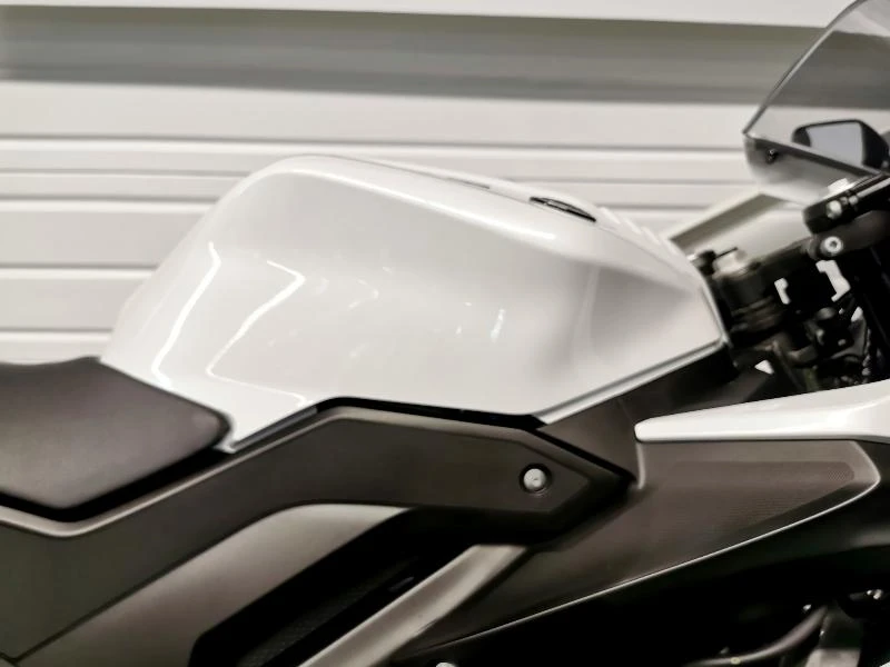 YZFR 125