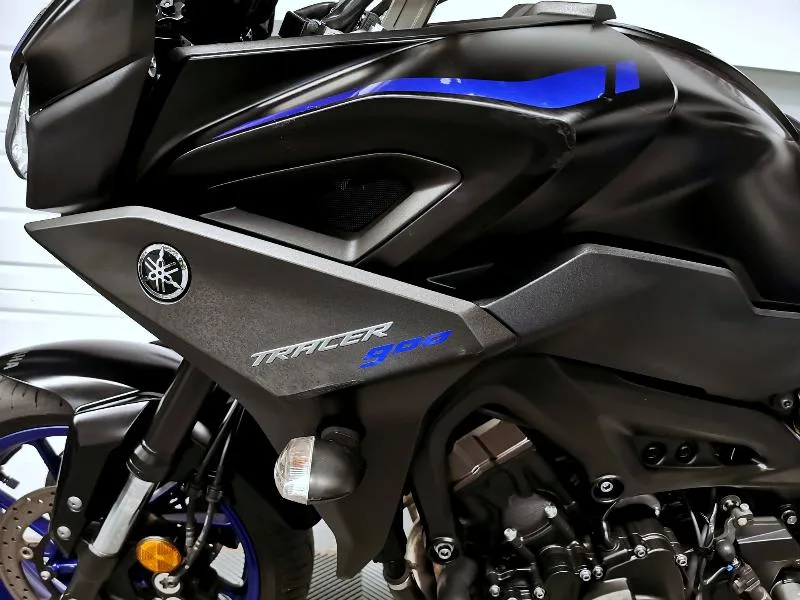 TRACER 900