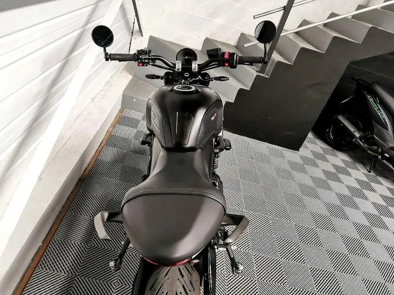 TRIDENT 660