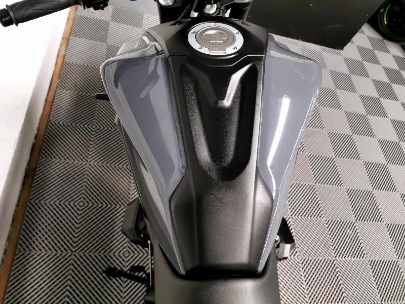 MT07
