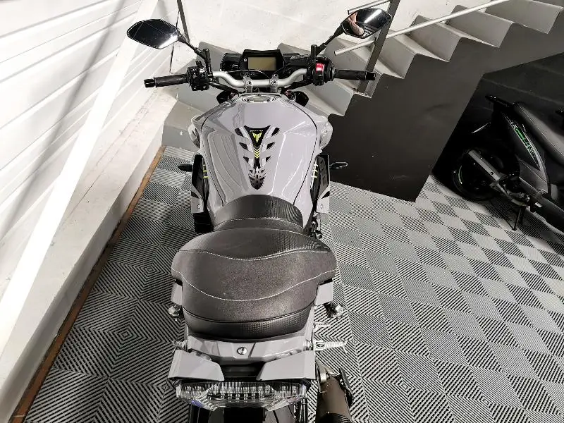 MT10