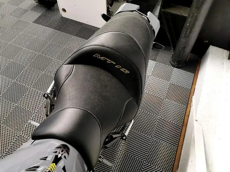 MT10