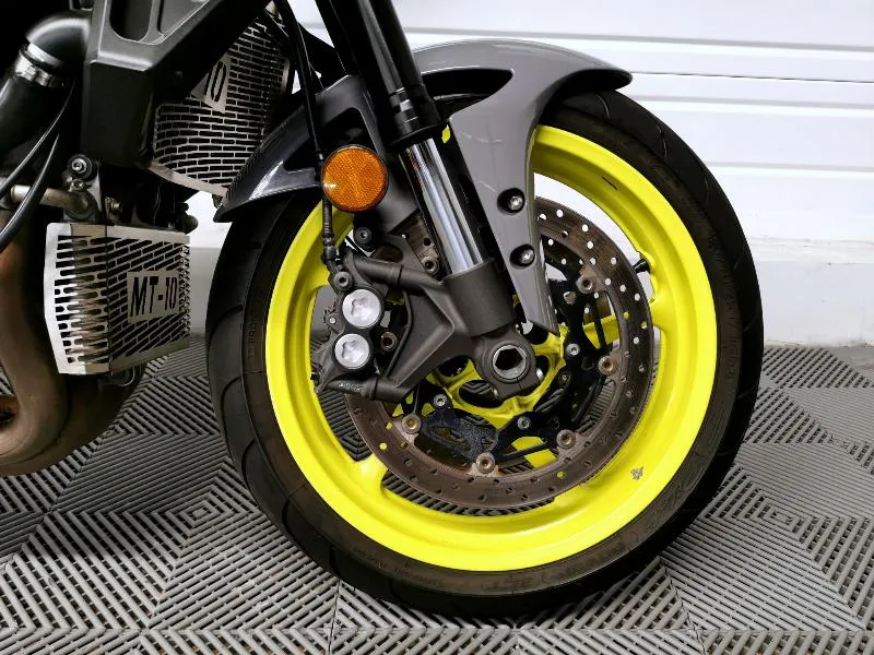 MT10