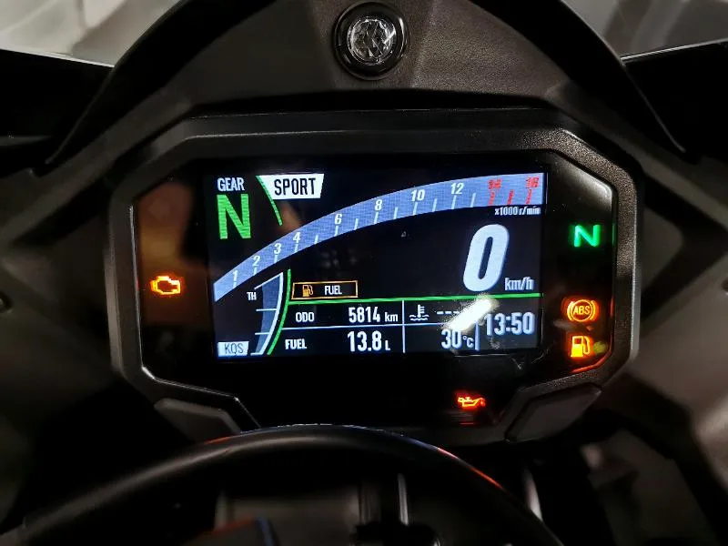 ZX10R