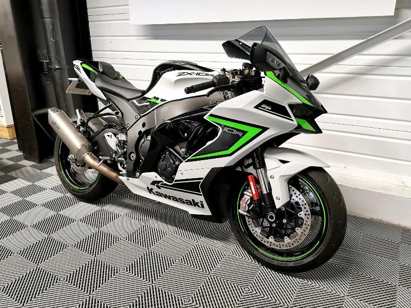 ZX10R