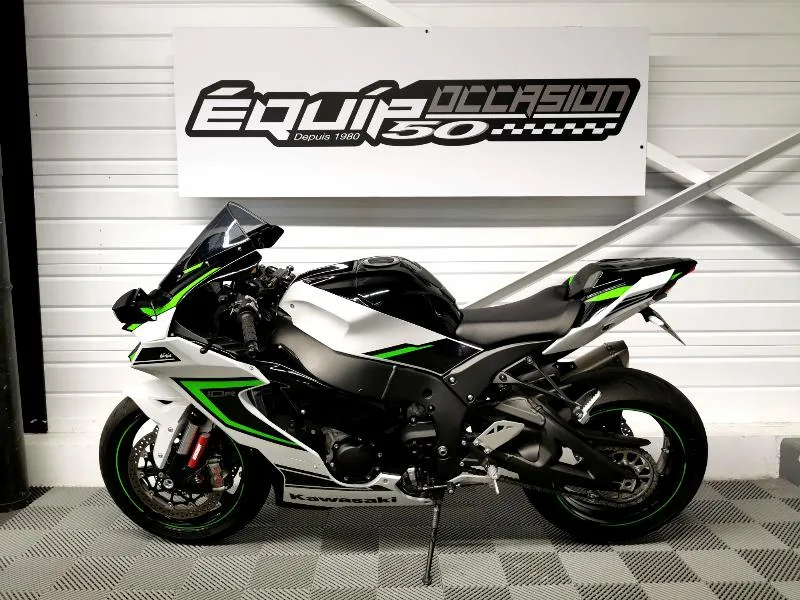 ZX10R