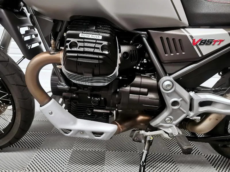 V85 TT TRAVEL PACK 850
