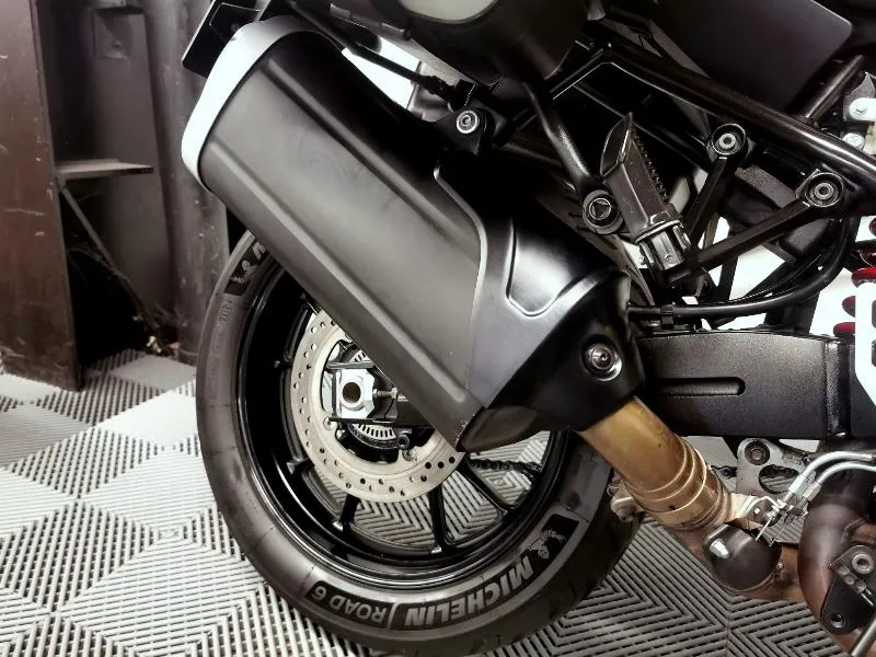 DL VSTROM 1000