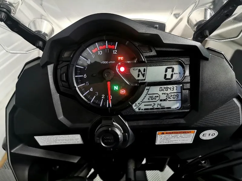 DL VSTROM 1000