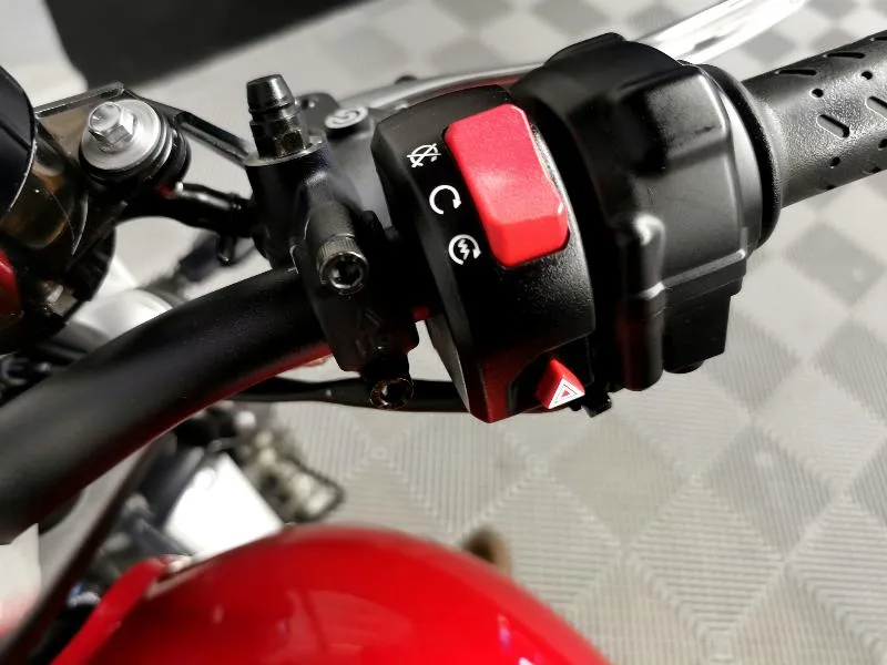SPEED TWIN 1200