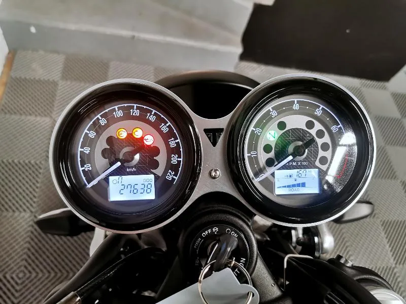 SPEED TWIN 1200
