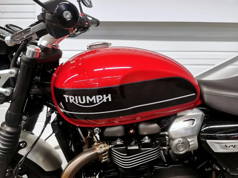 SPEED TWIN 1200