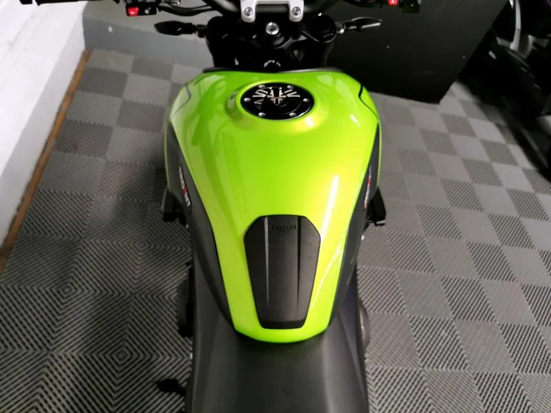 TRIDENT 660