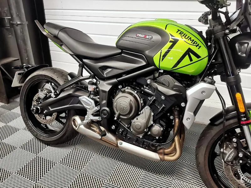 TRIDENT 660