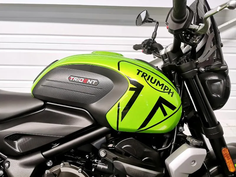 TRIDENT 660