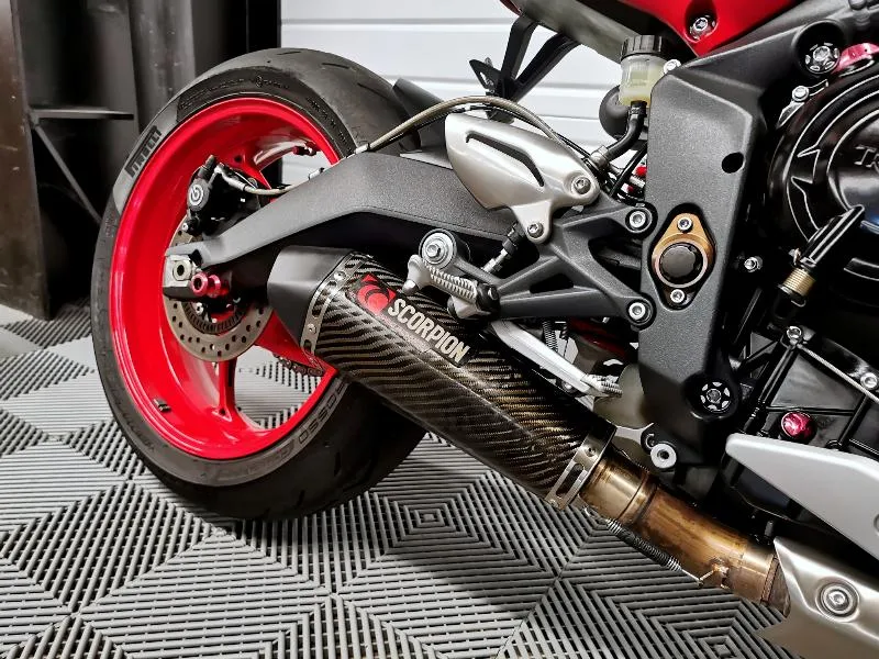 STREET TRIPLE 675 RX