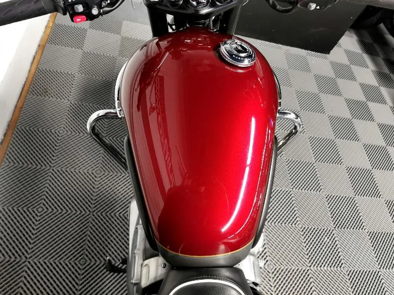 BONNEVILLE T120