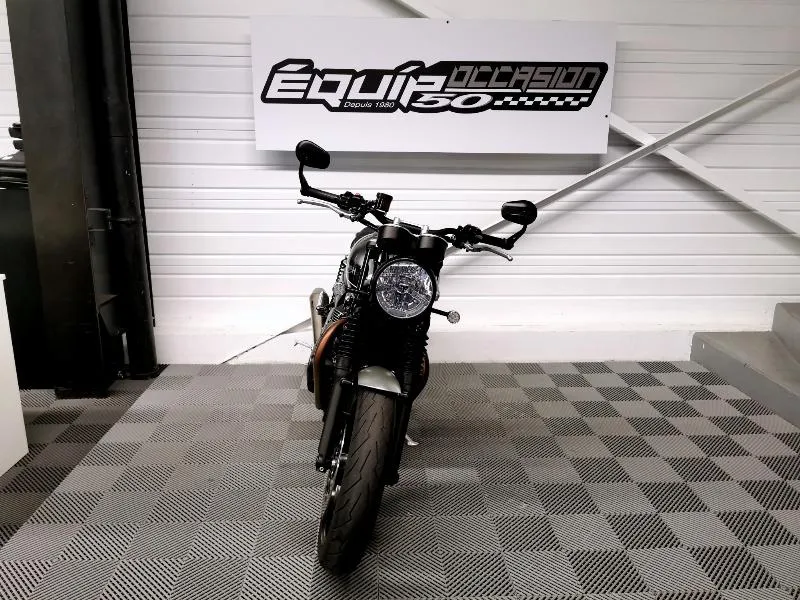 SPEED TWIN 1200