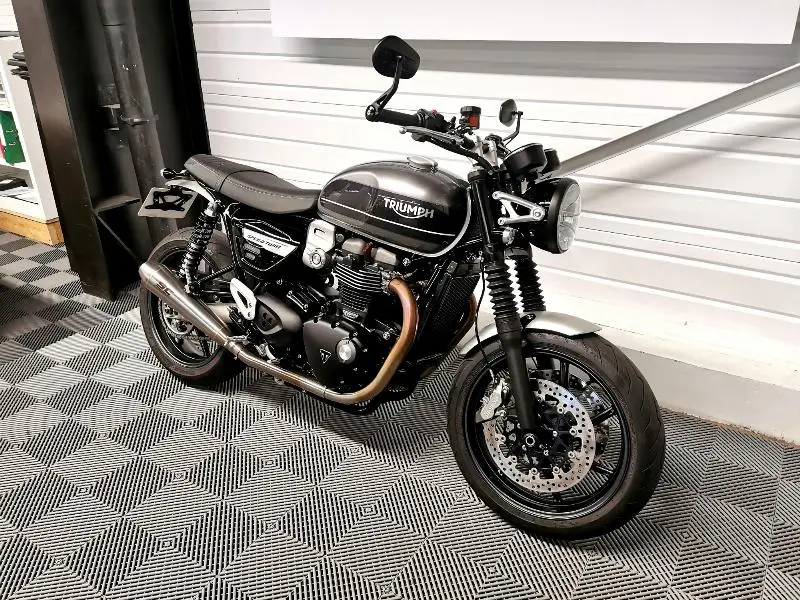 SPEED TWIN 1200