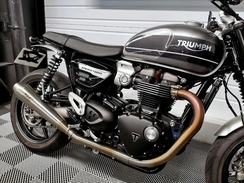 SPEED TWIN 1200