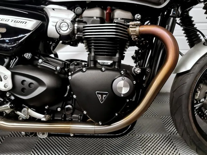 SPEED TWIN 1200