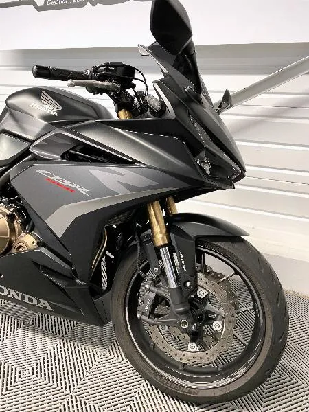 CBR 500 R  A2