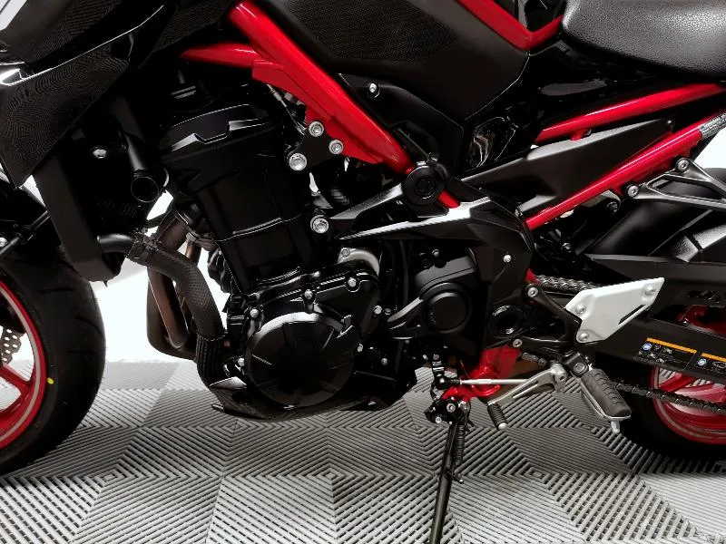 Z 900