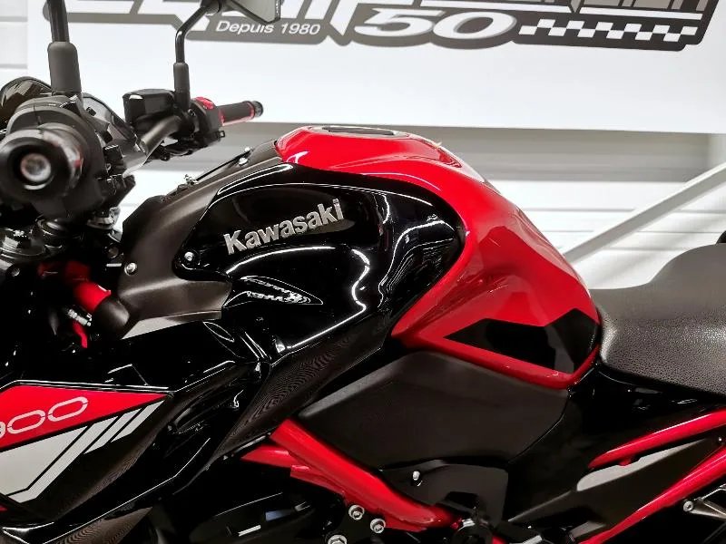 Z 900