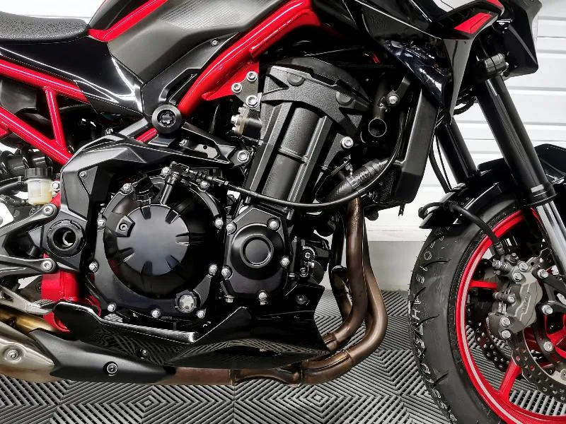 Z 900