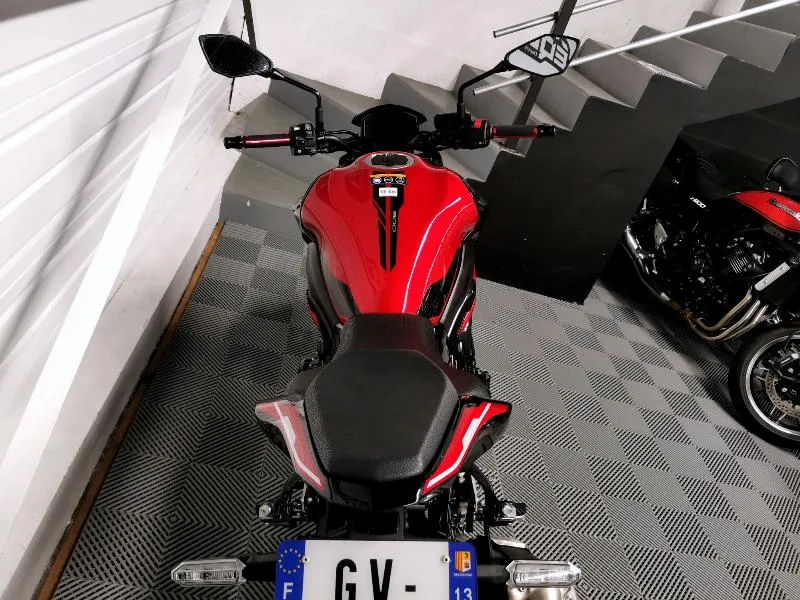 Z 900