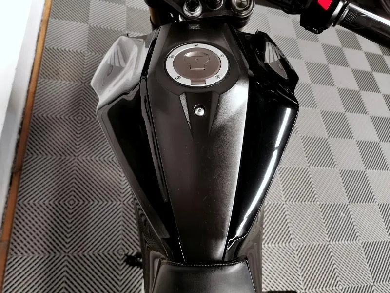 CB300R