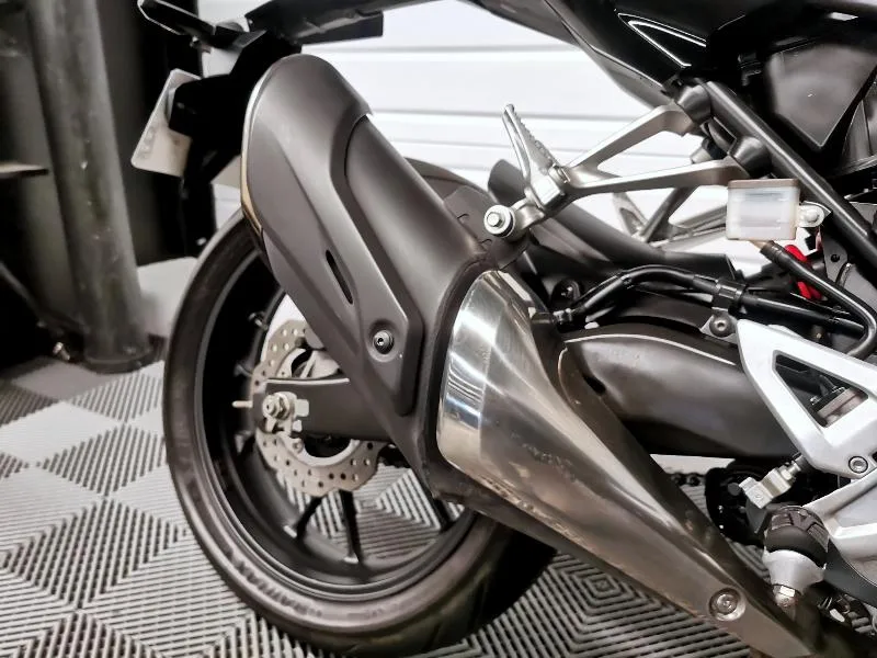 CB300R