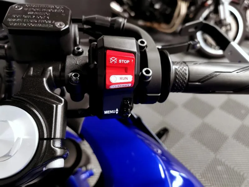 YZFR 125