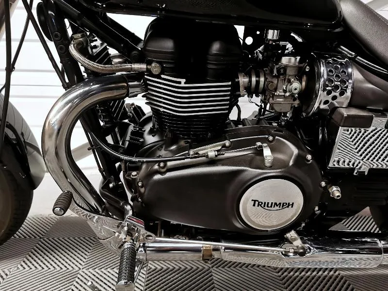 bonneville speedmaster 865