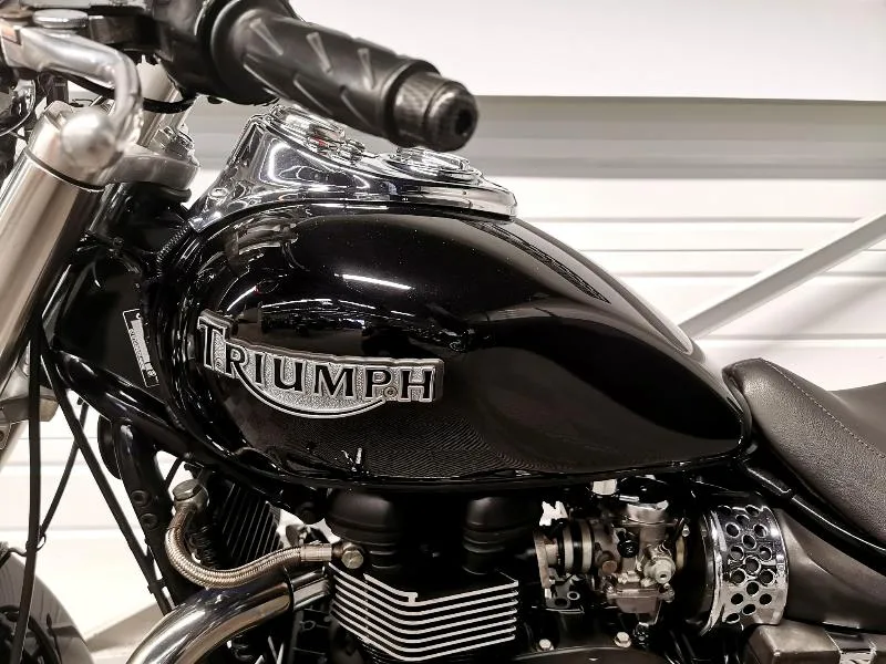 bonneville speedmaster 865