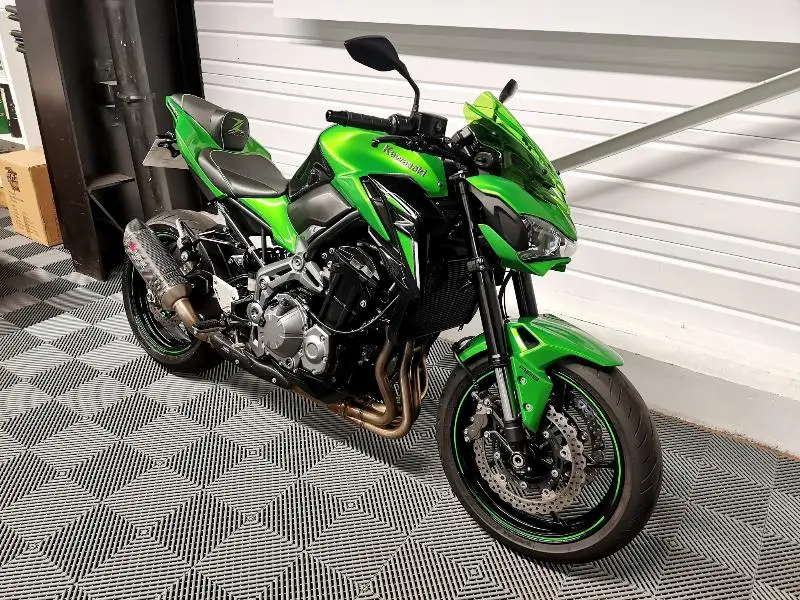 Z 900