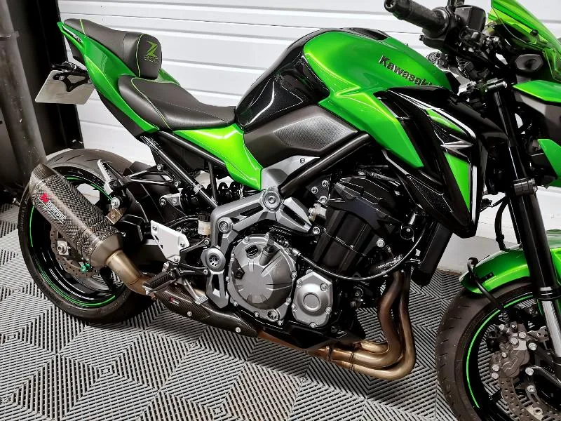 Z 900