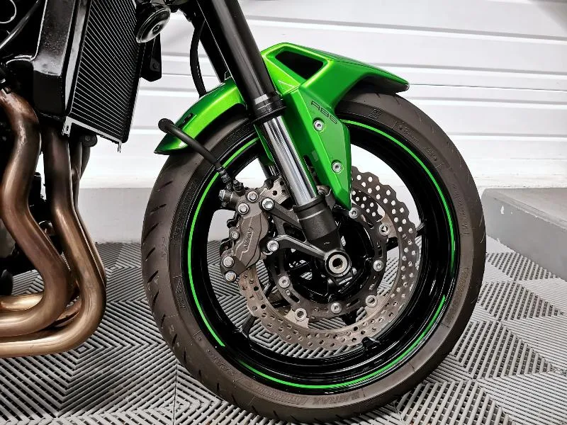 Z 900