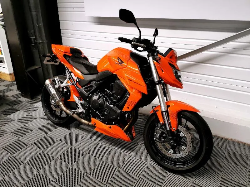 CB 750 HORNET