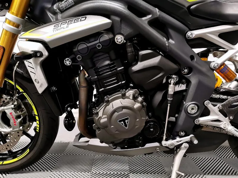 SPEED TRIPLE 1200 RS
