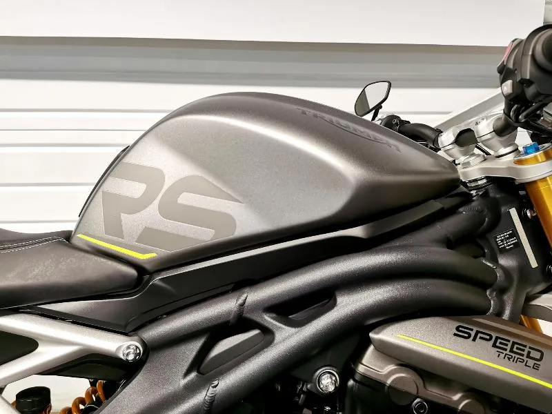 SPEED TRIPLE 1200 RS