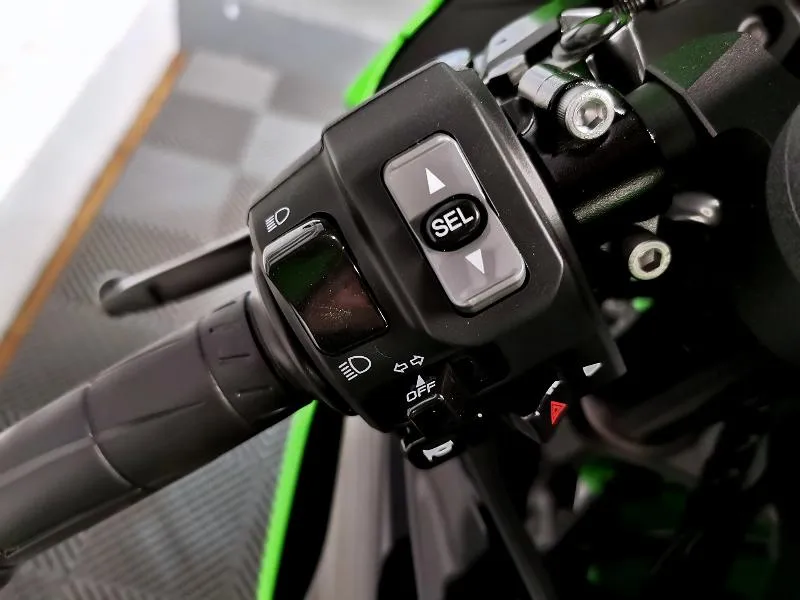 ZX6R 636