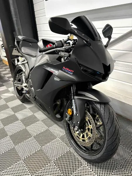 CBR 600 RR