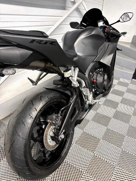 CBR 600 RR
