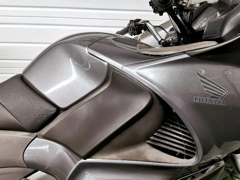 NT DEAUVILLE 700 ABS