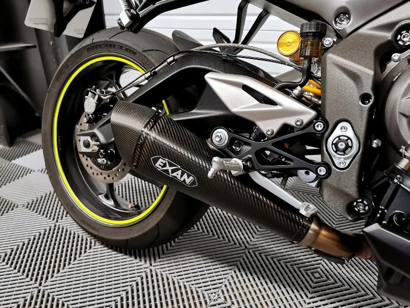 STREET TRIPLE 765 RS