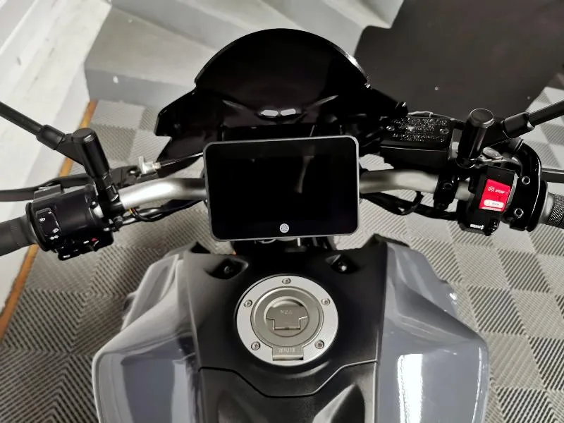 MT07