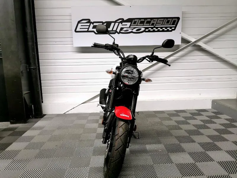 XSR 125